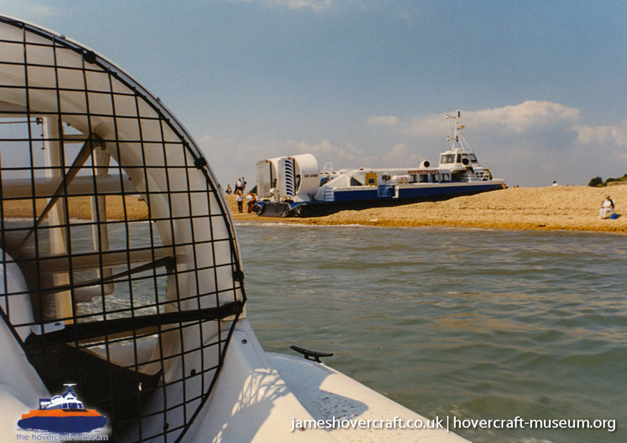 AP1-88 hovercraft promotional day by BHC -  (credit: The <a href='http://www.hovercraft-museum.org/' target='_blank'>Hovercraft Museum Trust</a>).